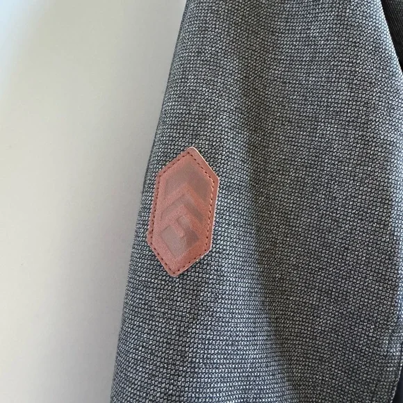 Men's Free Country Black and Gray Winter Jacket with Hood Size Large - Picture 4 of 7